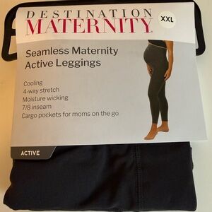 Destination Maternity Black Active Leggings with Pockets NEW